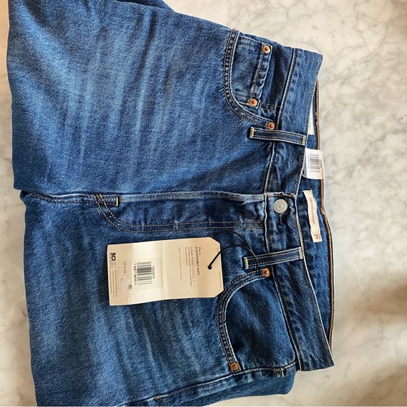 Levi’s Premium Ribcage Straight Ankle Jean NWT - Picture 2 of 6